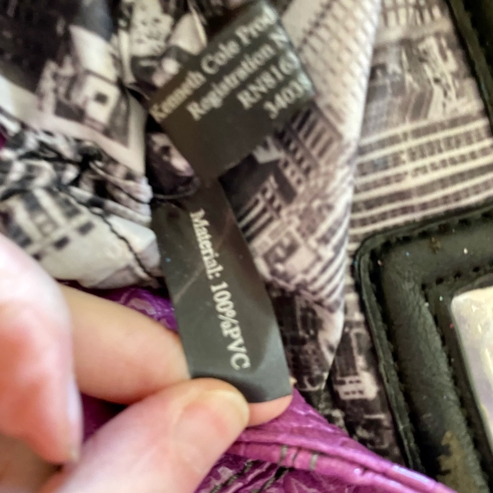 💥Kenneth Cole Reaction Convertible Bag💥 NWOT - Picture 11 of 15